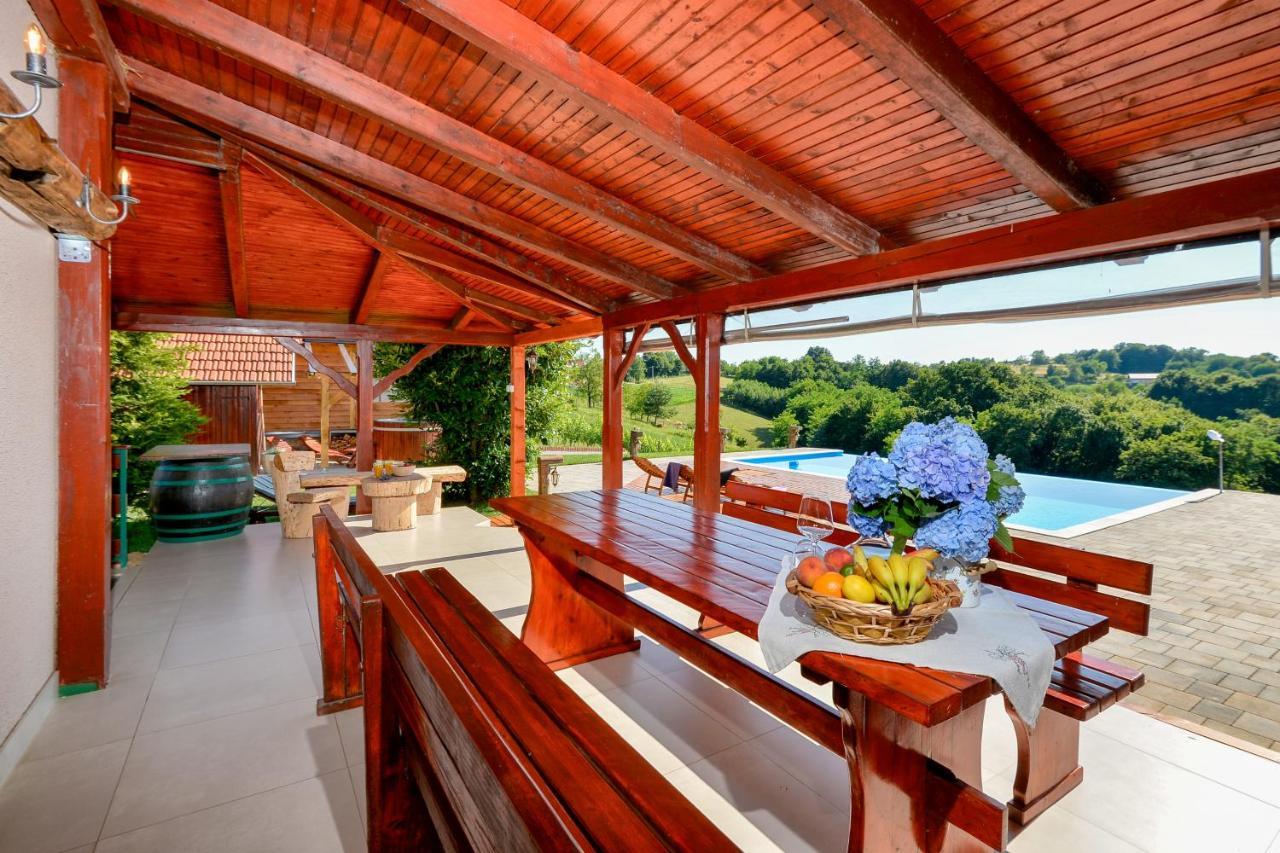 Holiday Home Dika Sveti Martin Na Muri Eksteriør billede